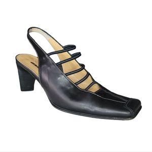 IMMAGINI vintage black square closed toe slingback heels